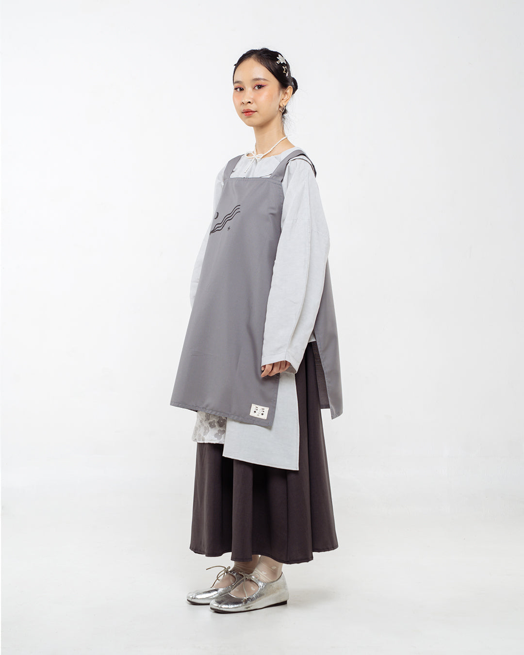 GREY METEOR APRON