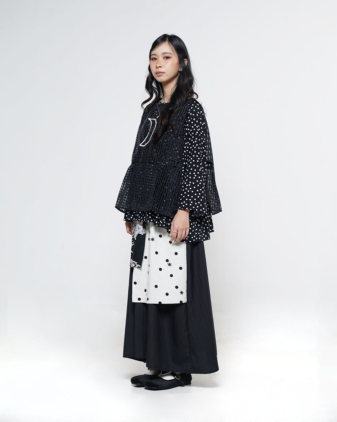 MOON VEST
