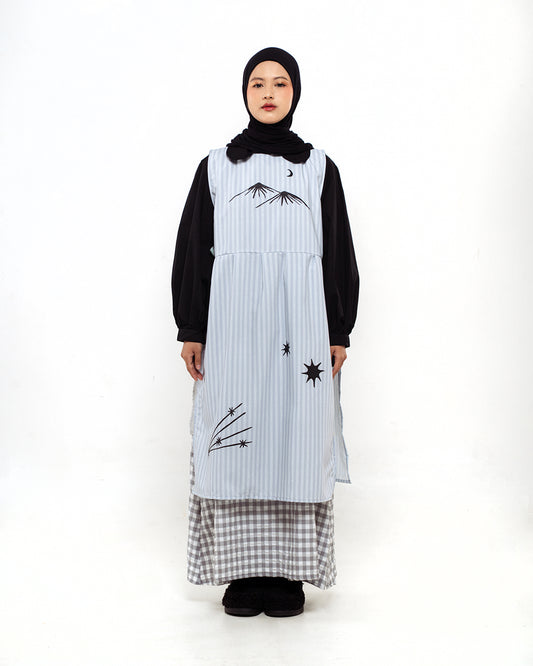 MOUNTAIN STRIPE APRON DRESS